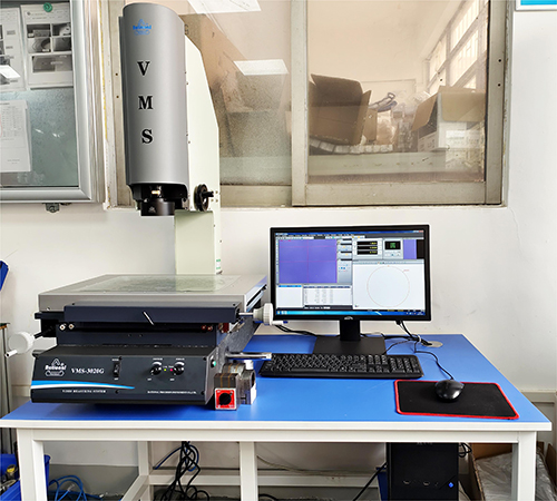 Two-dimensional measuring instrument